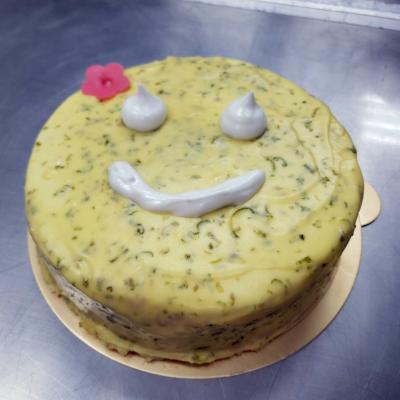 檸檬雪泡生乳蛋糕