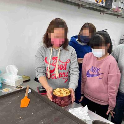 Line 565459423334396 