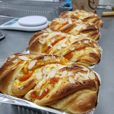 南瓜吐司&蒜香軟法桃園市網路自媒體人員職業工會