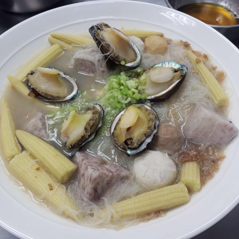 有機玉米筍海鮮米粉鍋
