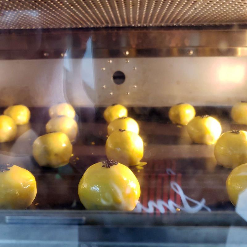 法式蛋黃酥&綠豆椪桃園市企劃從業人員職業工會